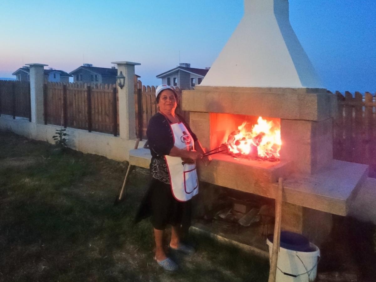 Bed and Breakfast Vis Velika Esterno foto